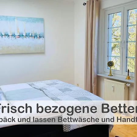 Ferienwohnung Im Gutshaus, Entschleunigung Pur Fuer Erholsame Tage Hohen Wieschendorf Exterior photo